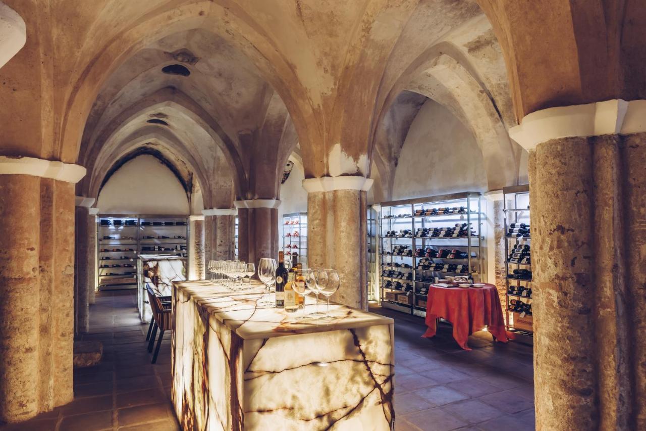 Convento Do Espinheiro, Historic Hotel & Spa Έβορα Εξωτερικό φωτογραφία The restaurant